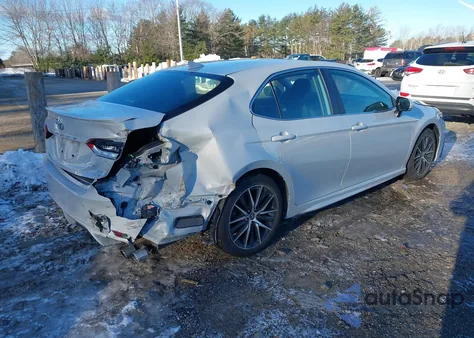 2024 Toyota Camry Se z USA, uszkodzony, nr VIN 4T1G11BK1RU121640